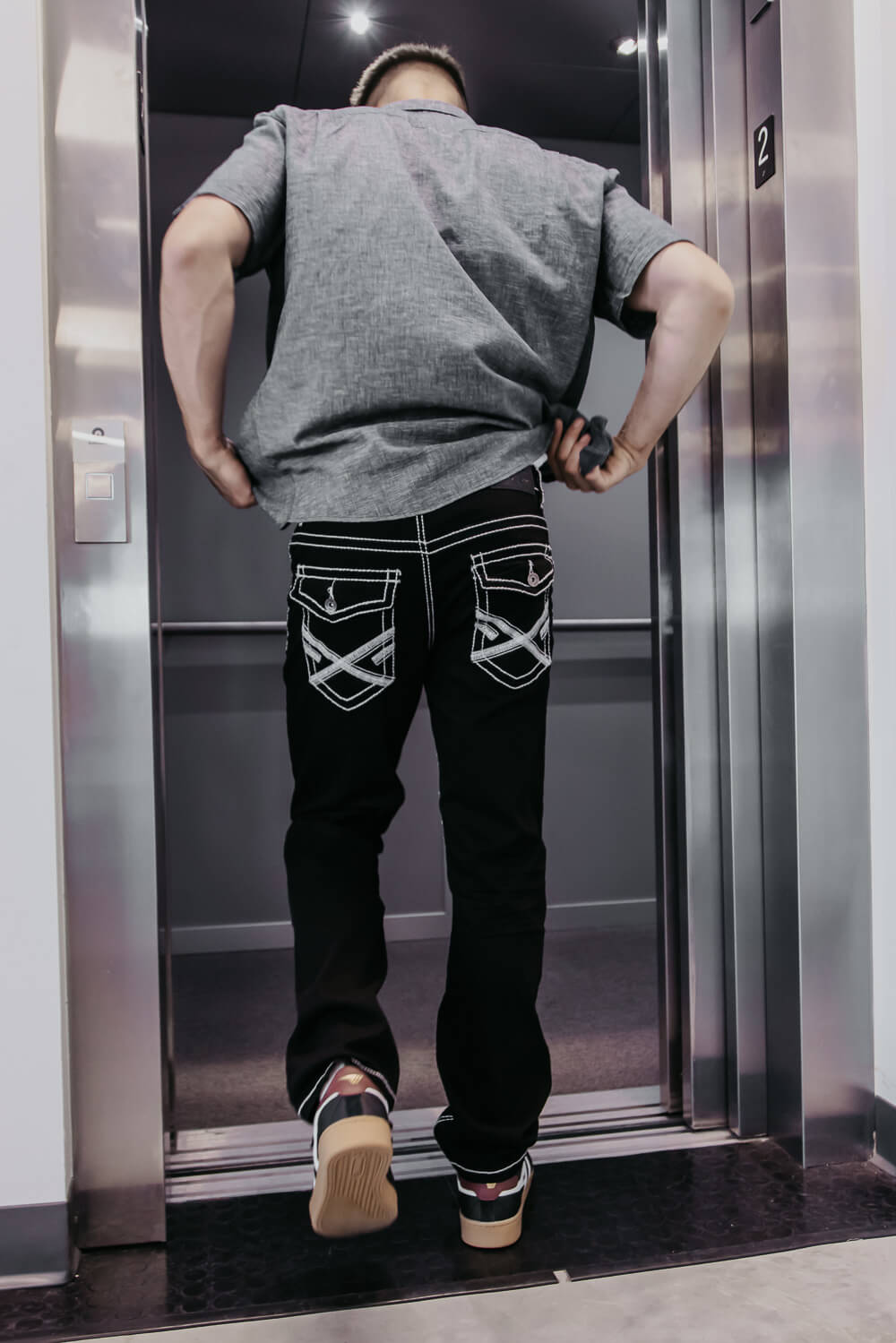 True Luck Vinny Straight Jeans for Men in Black