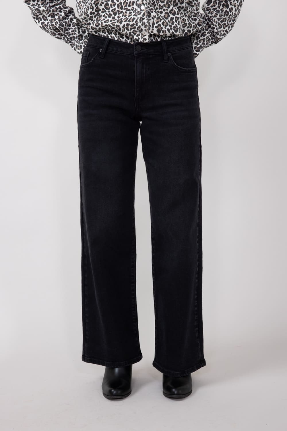 KanCan High Rise Wide Leg Clean Hem Jeans for Women in Black