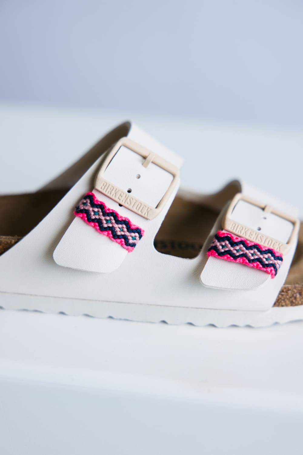 Natural Life Sandal Charm Set in Pink