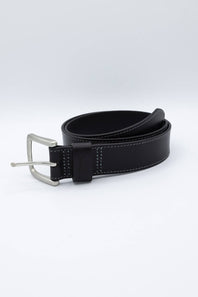 Weatherproof Vintage Leather Belt for Men in Black