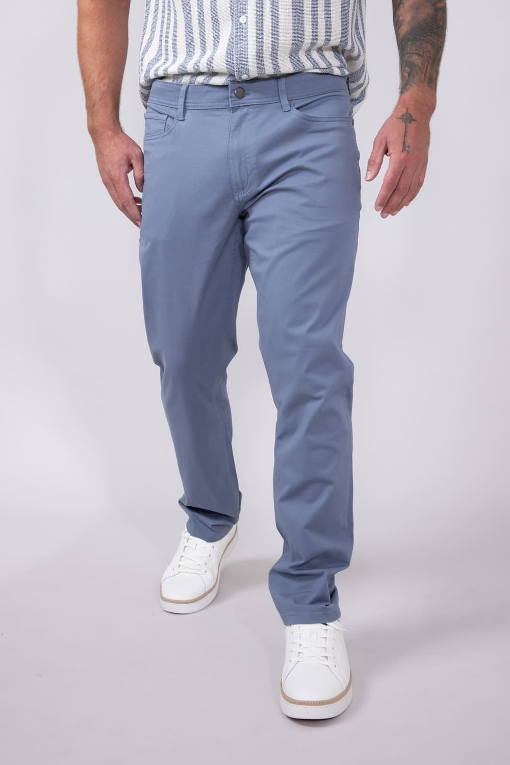 Copper & Oak Leader Chino Pants for Men in Blue