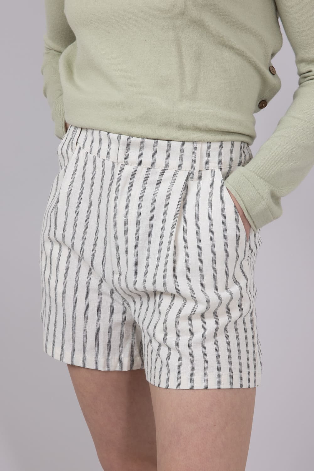 Stripe Lined Bermuda Shorts for Women in Natural