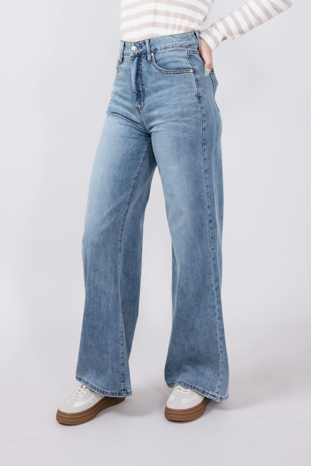 Thread & Supply High Rise Taylor Cloud Wide Leg Jeans for Women