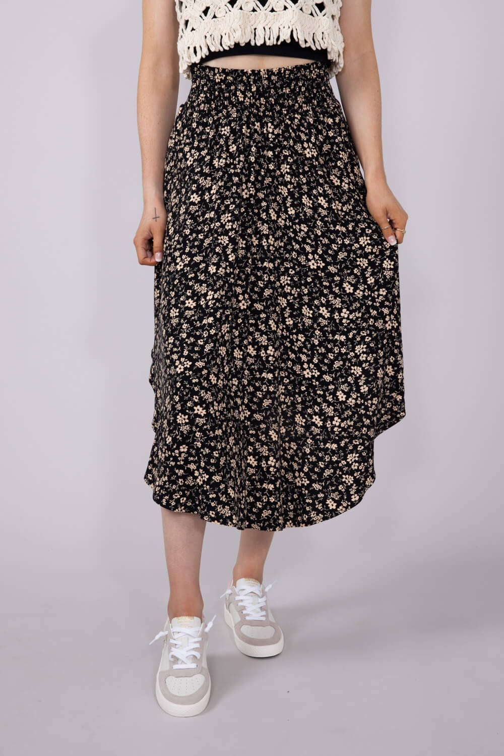 Ditsy Floral Midi Skirt for Women in Black Taupe