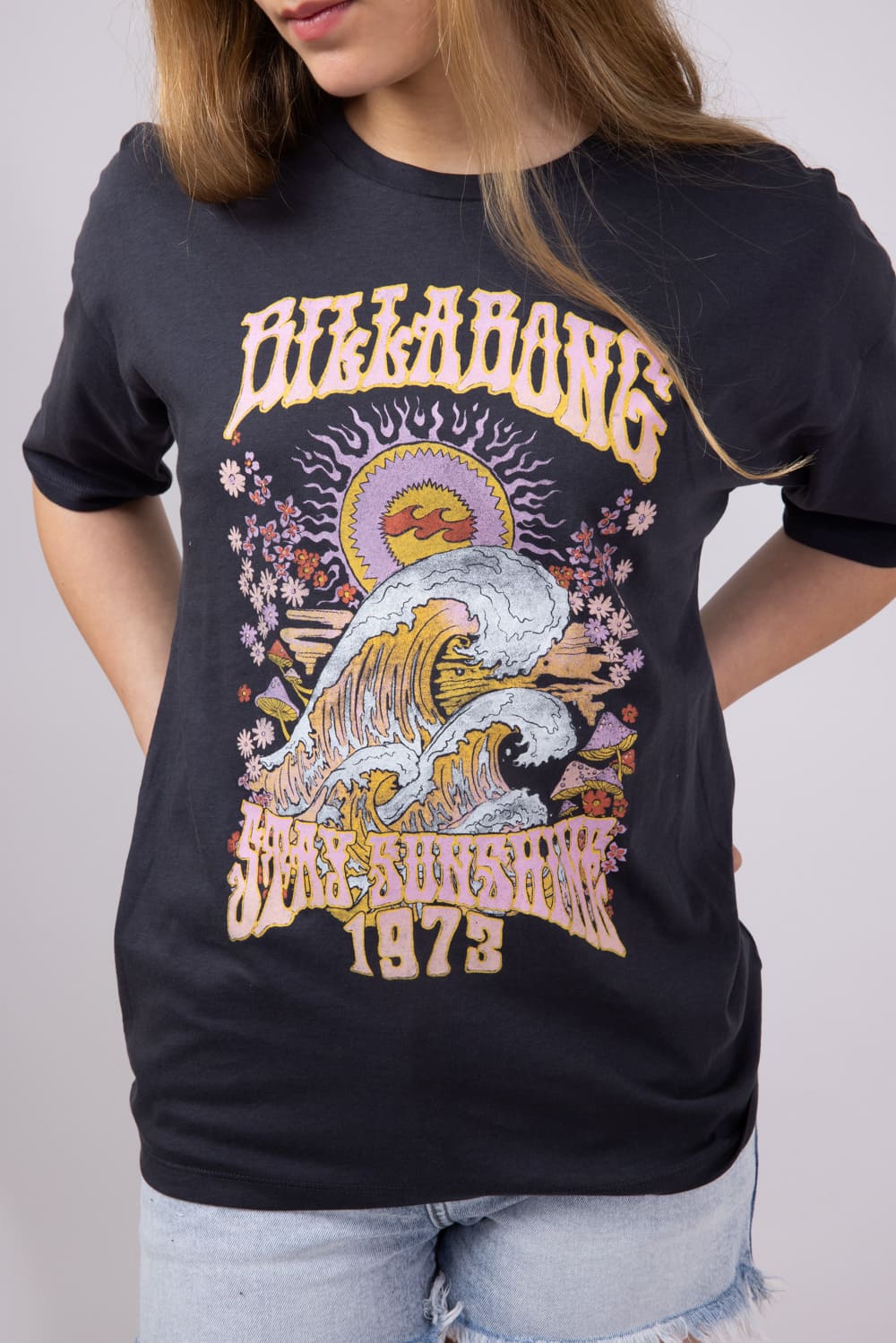 Billabong Youth Stay Sunshine Oversized Boyfriend T-Shirt for Girls in Black Sands