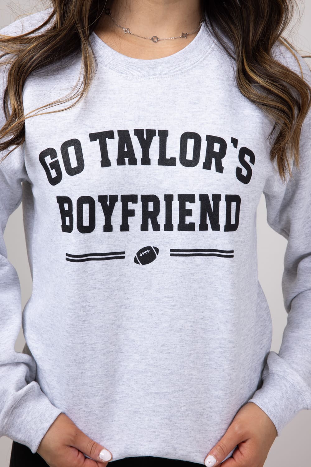 Go Taylor’s Boyfriend Sweatshirt for Women in Ash Grey