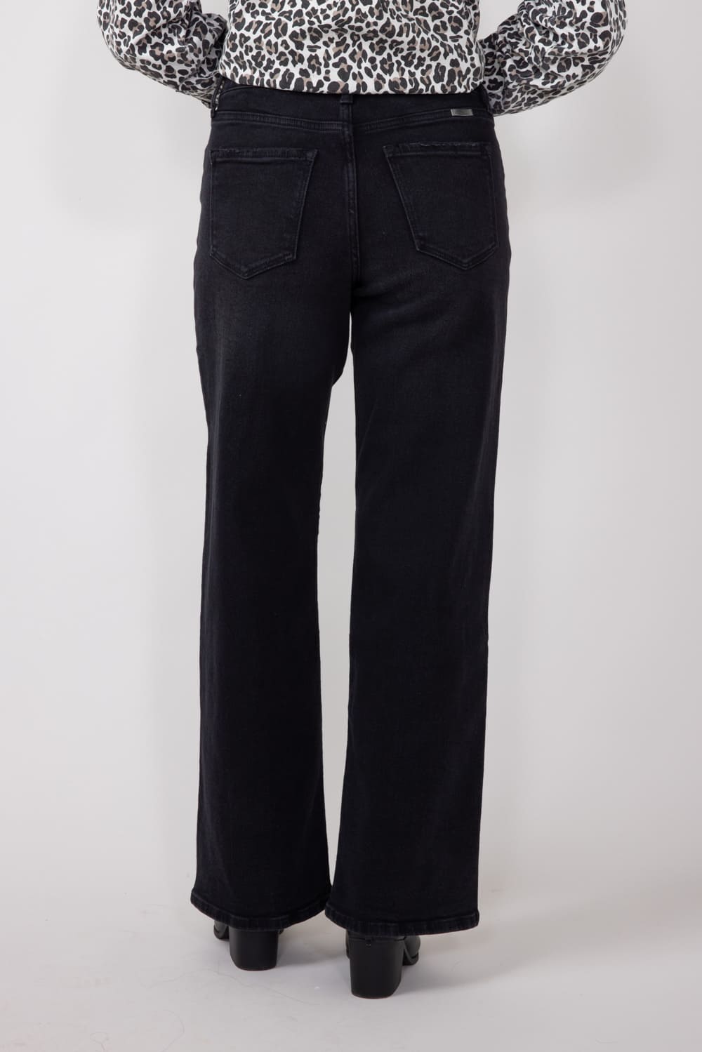 KanCan High Rise Wide Leg Clean Hem Jeans for Women in Black
