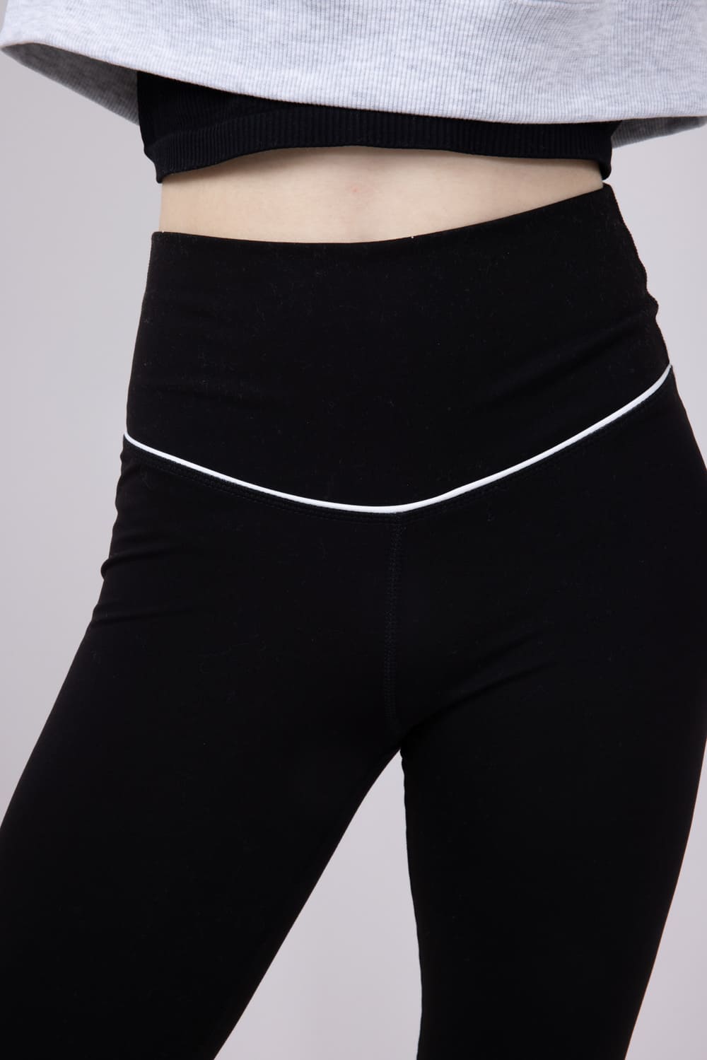 Love Tree Piping Detail Flare Leggings for Women in Black