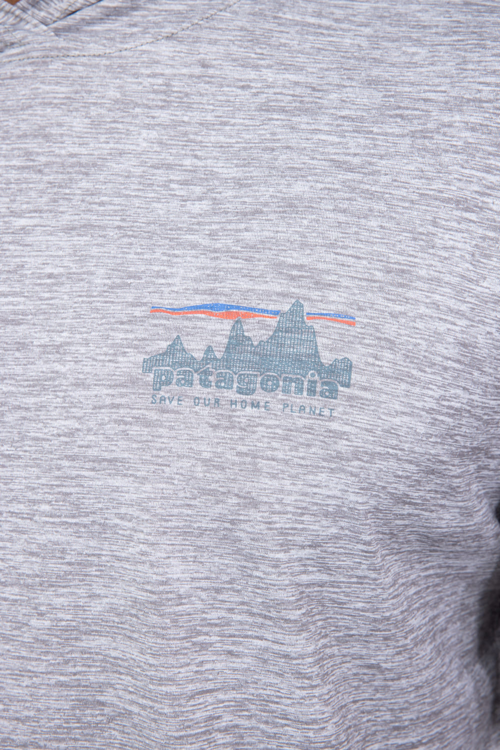 Patagonia Men’s Capeliene Cool Daily Graphic Hooded T-Shirt for Men in Feather Grey