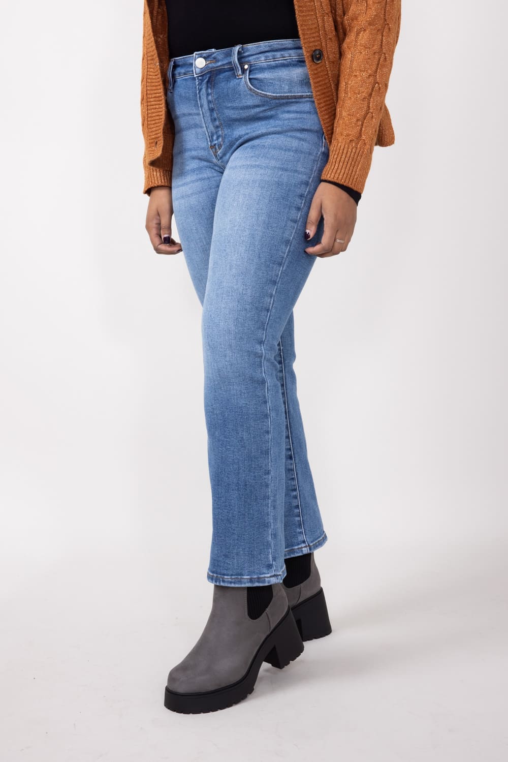 Mid-Rise Medium Wash Straight Leg Jeans for Women