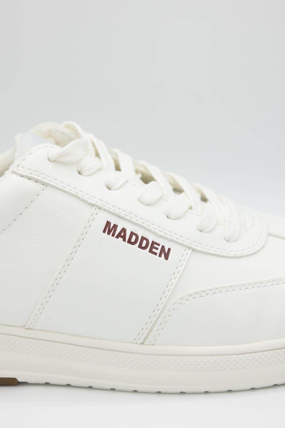 Steve Madden Nelson Sneakers for Men in White