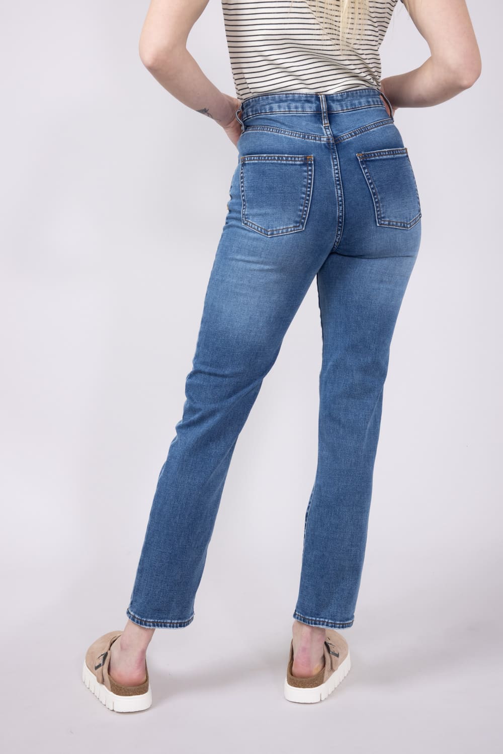 Thread & Supply Mid Rise Adrian Cigarette Straight Jeans for Women
