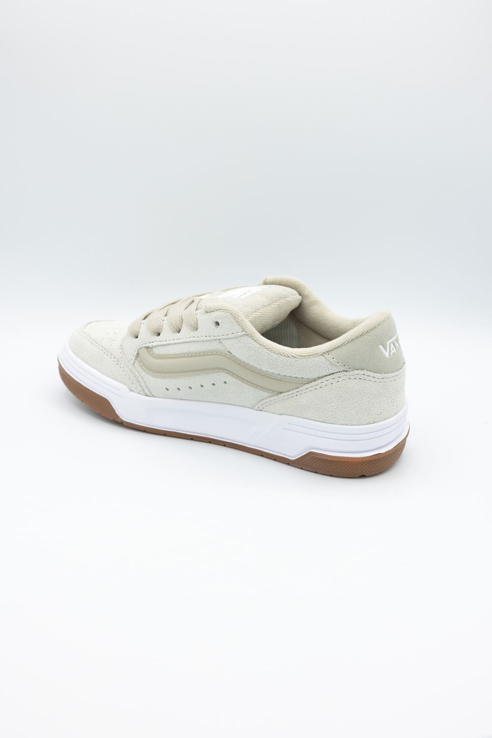 Vans Hylane Sneakers in Cream