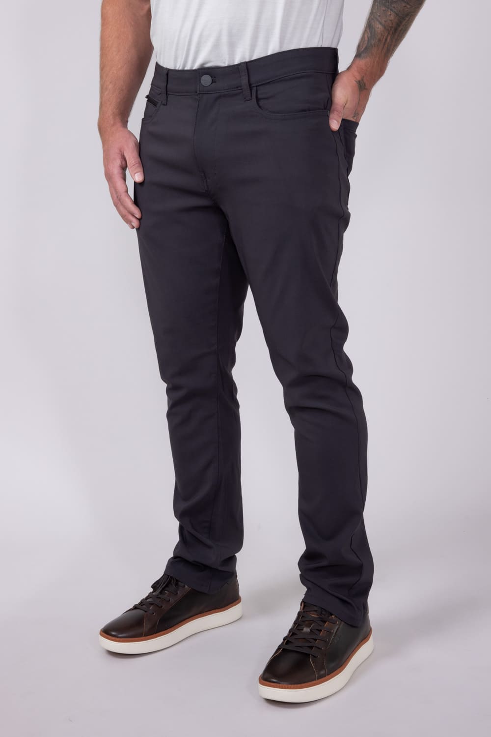 Weatherproof Vintage Faille 5 Pocket Pants for Men in Dark Grey