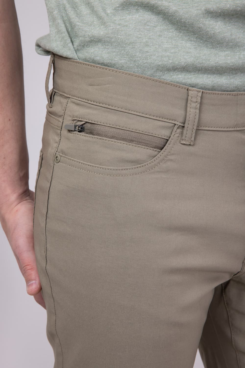 Weatherproof Vintage Faille 5 Pocket Pants for Men in Light Oak
