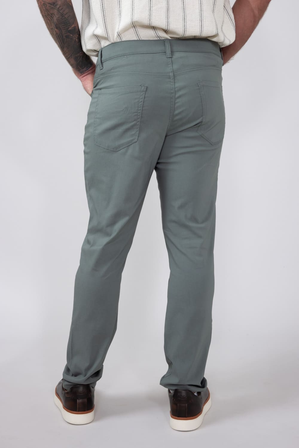 Copper & Oak Faille Trouser Pants for Men in Green | K5S901-317-MEADOWGREEN