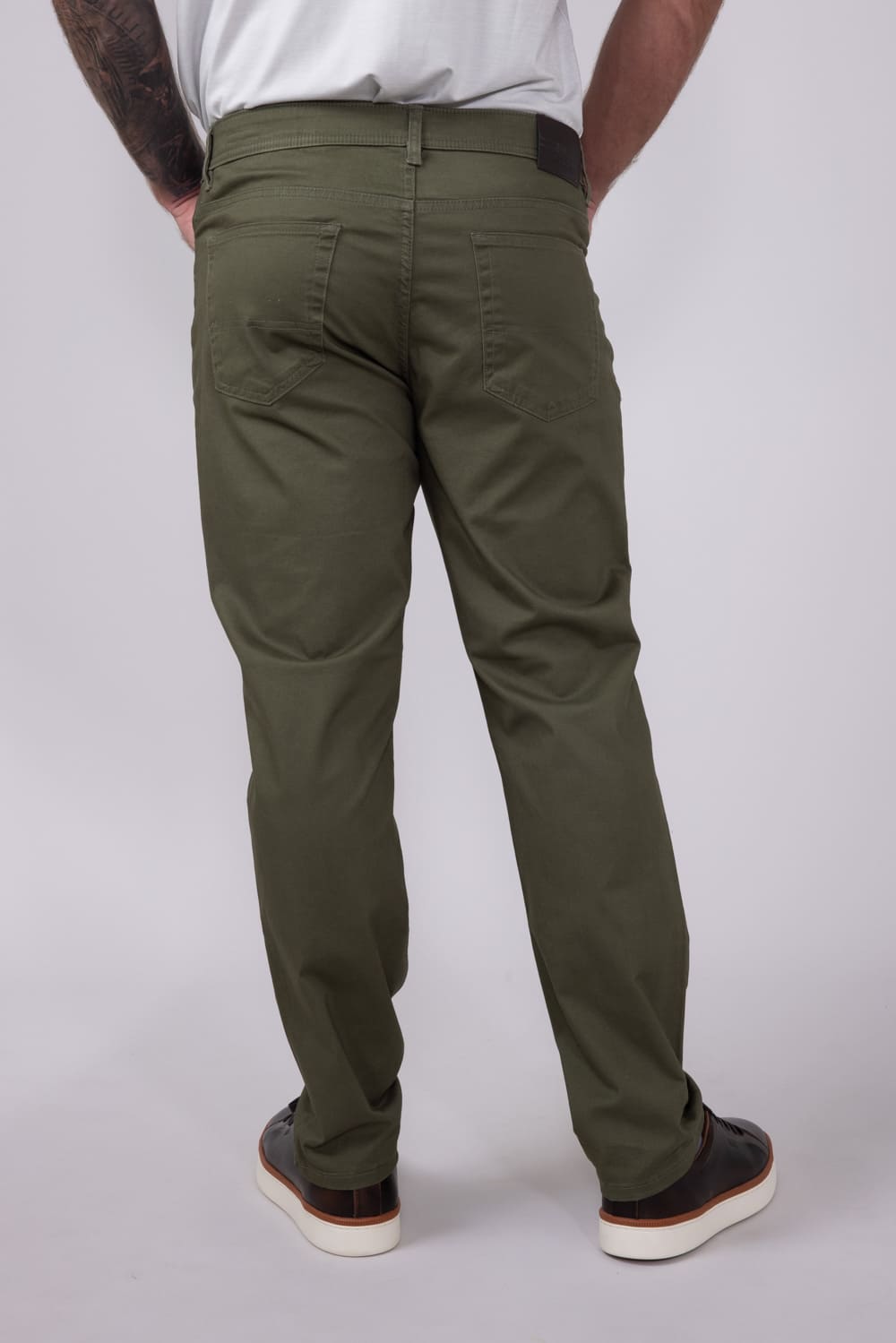 Copper & Oak Leader Chino Pants for Men in Green