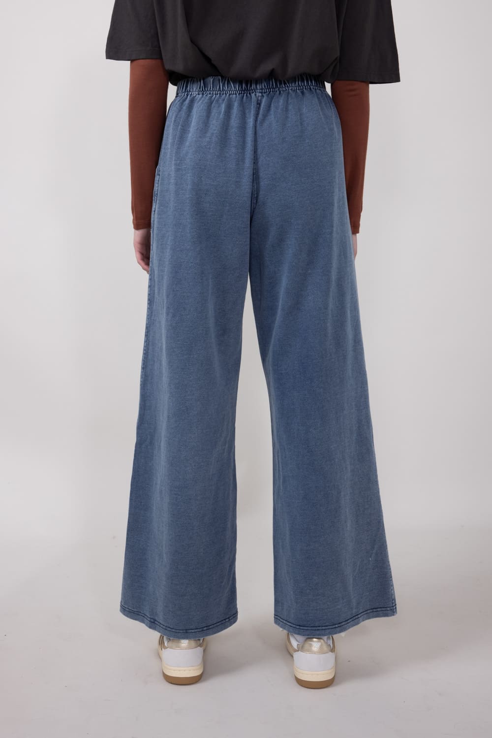 Elastic Waistline Straight Leg Pants for Women in Denim Blue