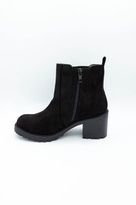 Soda Spirea Lug Booties for Women in Black