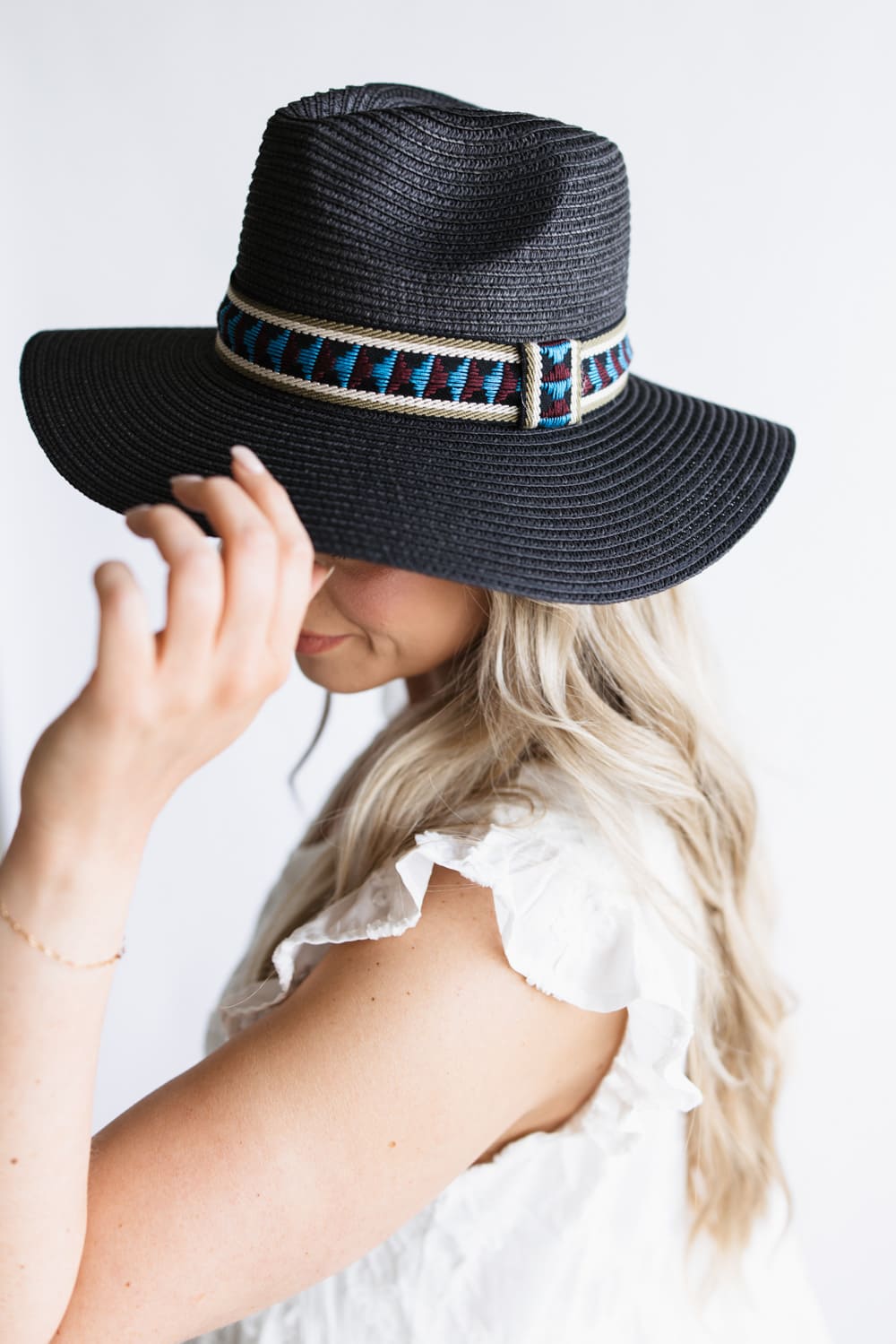  Straw Wide Brim Hat with Band for Women in Black 