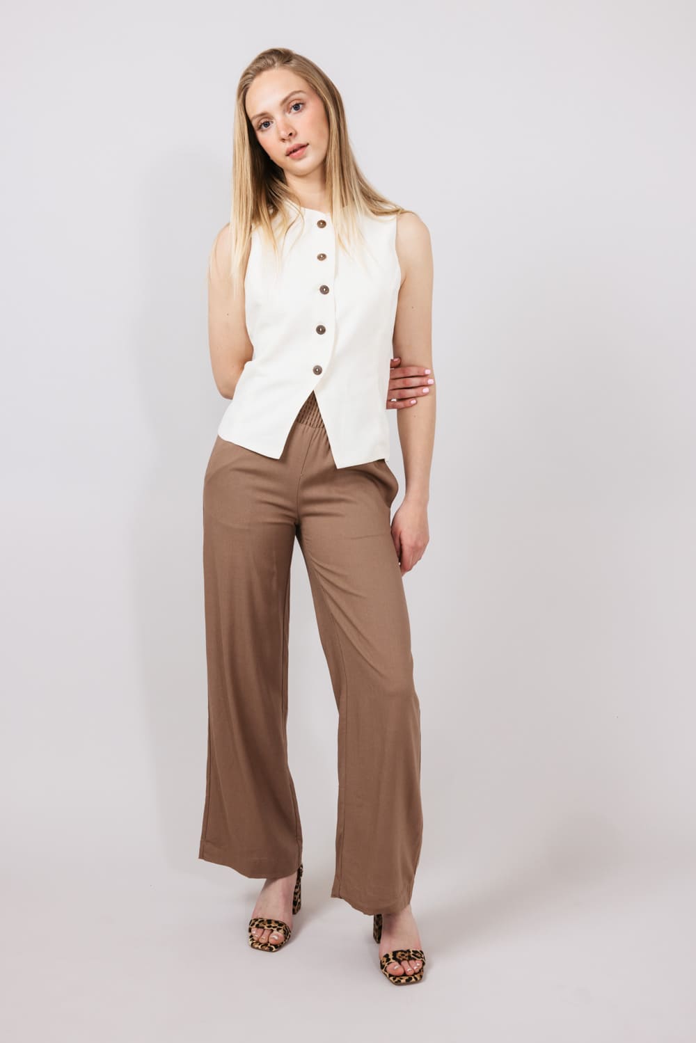 Love Tree Smocked Waist Linen Pants for Women in Mocha