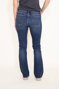 Silver Jeans 31” Suki Mid Rise Slim Bootcut Jeans For Women