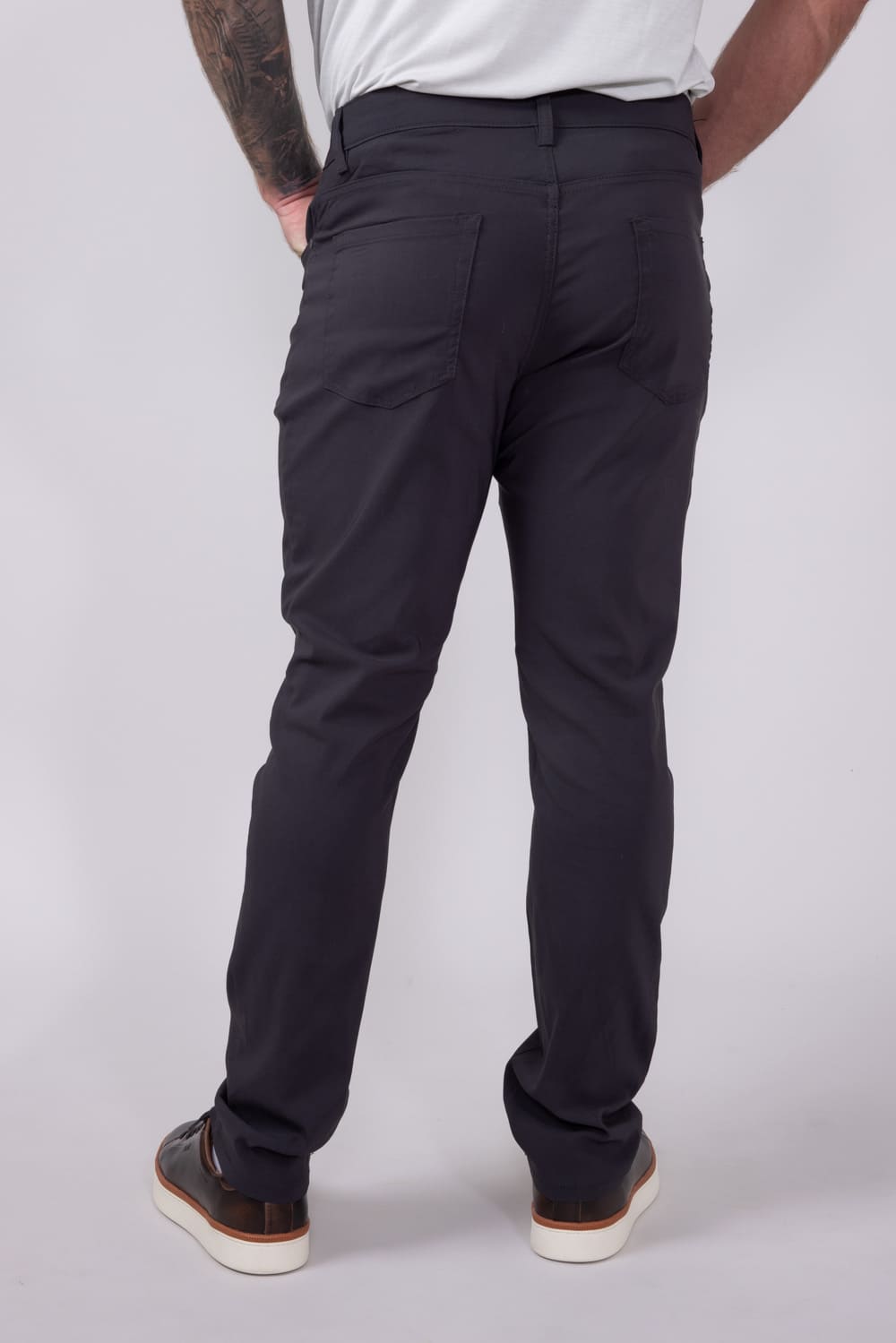 Weatherproof Vintage Faille 5 Pocket Pants for Men in Dark Grey
