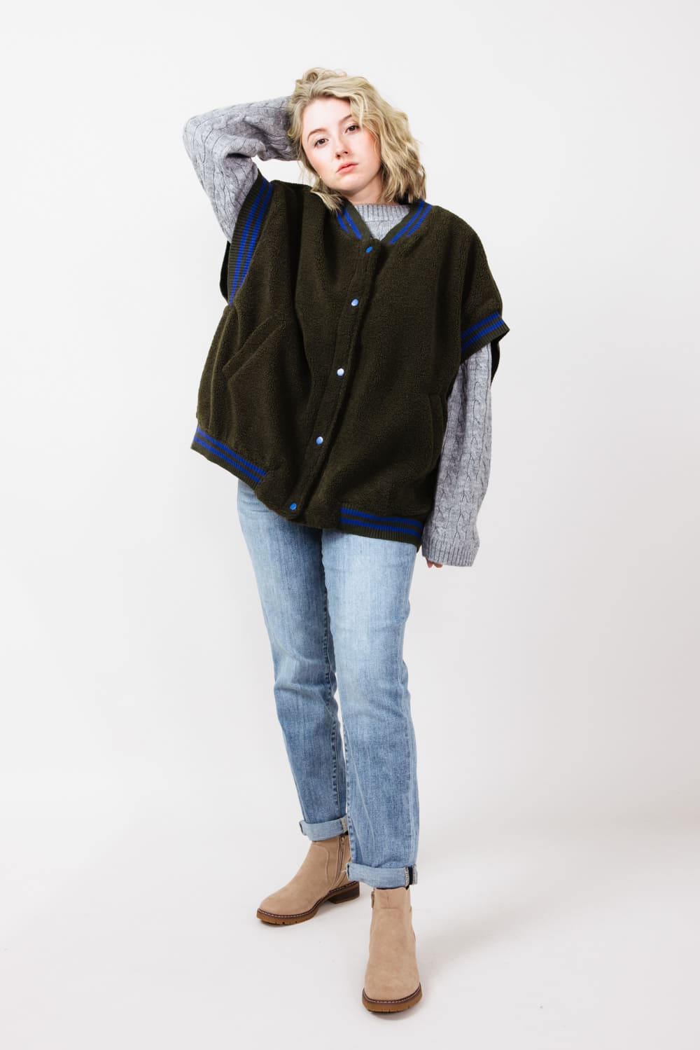 Sherpa Vest for Women in Olive 
