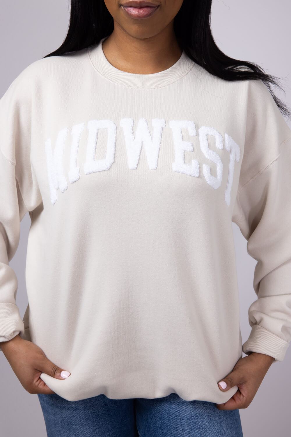 1897 Active Embroidered Chenille Patch Fleece Crewneck for Women in Beige
