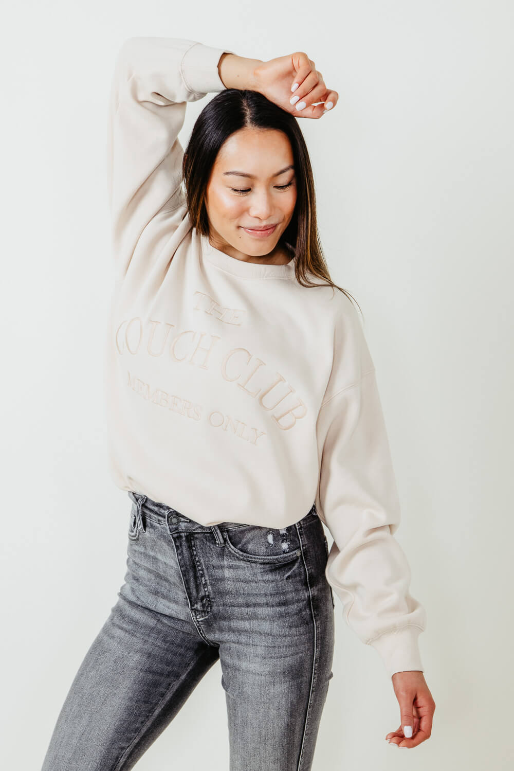 1897 Active The Couch Club Sweatshirt for Women in Cream