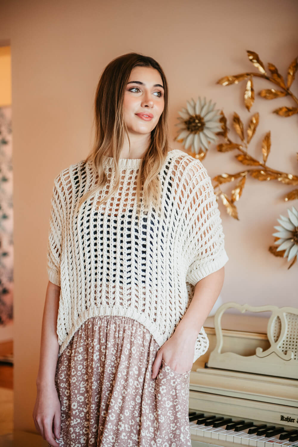  Crochet Short Sleeve Sweater for Women in Natural