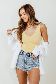 Seamless Double Layer Knit Tank Top for Women in Lemon