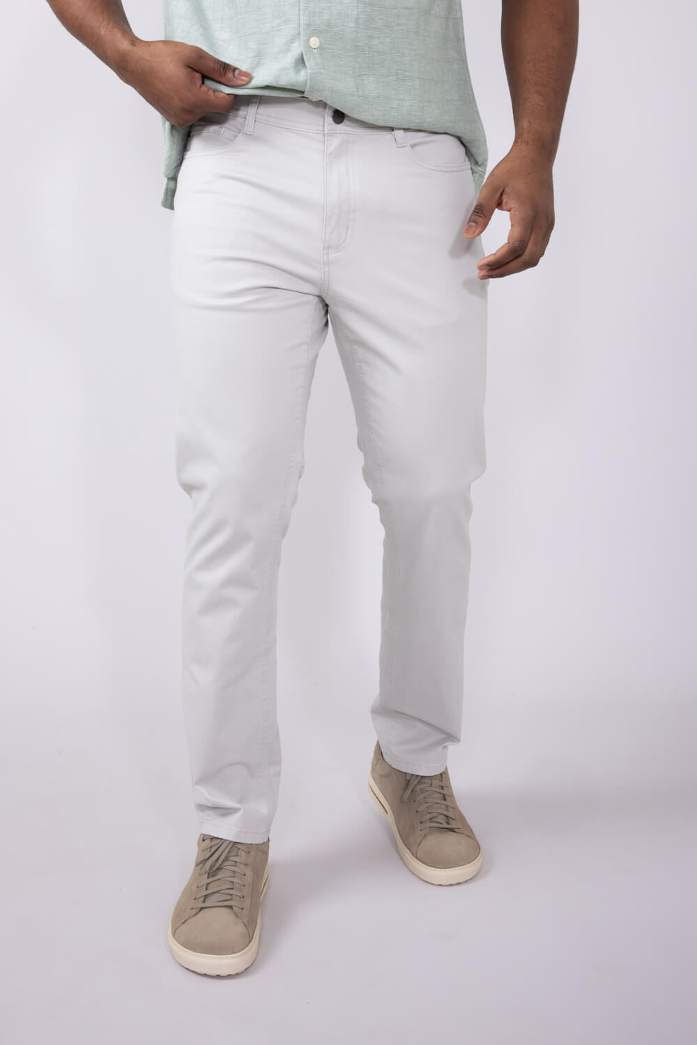 Copper & Oak Leaders Pants for Men in Light Grey 