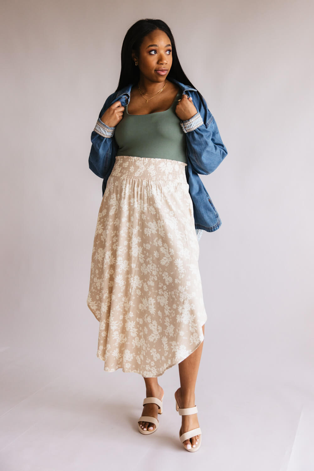 Ditsy Floral Hi-Low Midi Skirt for Women in White Taupe