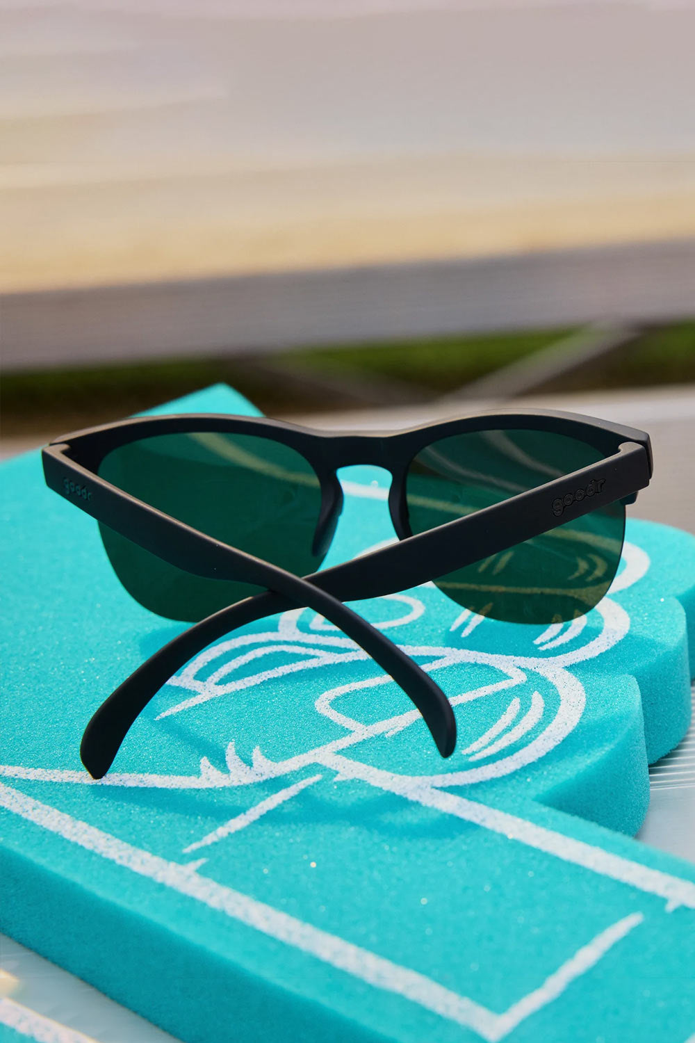 goodr Members Only Misfit Avant G Sunglasses in Black