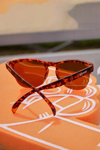 goodr Positively Cosmopolitan Avant G Sunglasses in Brown Tortoiseshell 