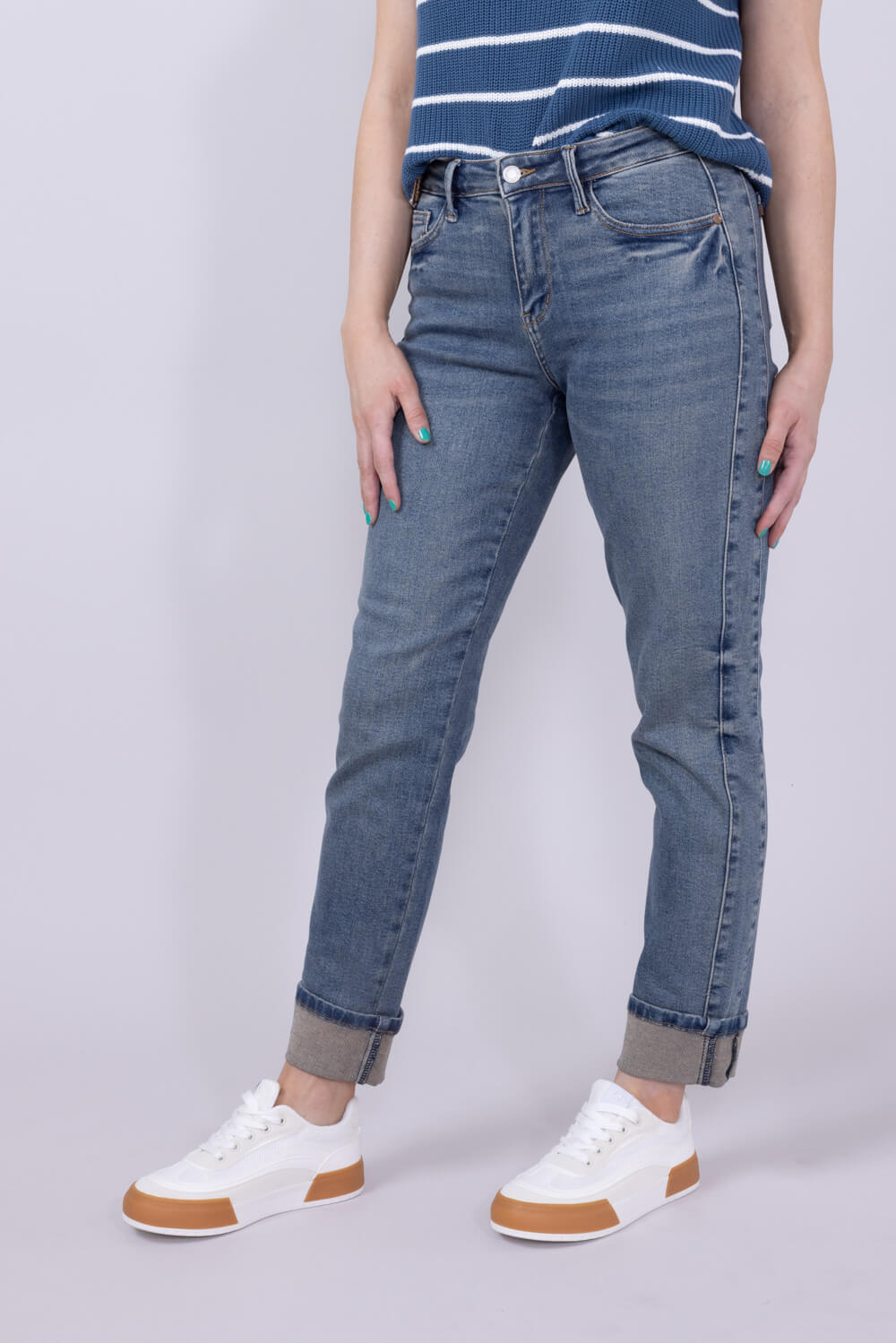 Judy Blue Vintage Mid-Rise Roll Cuff Boyfriend Jeans for Women