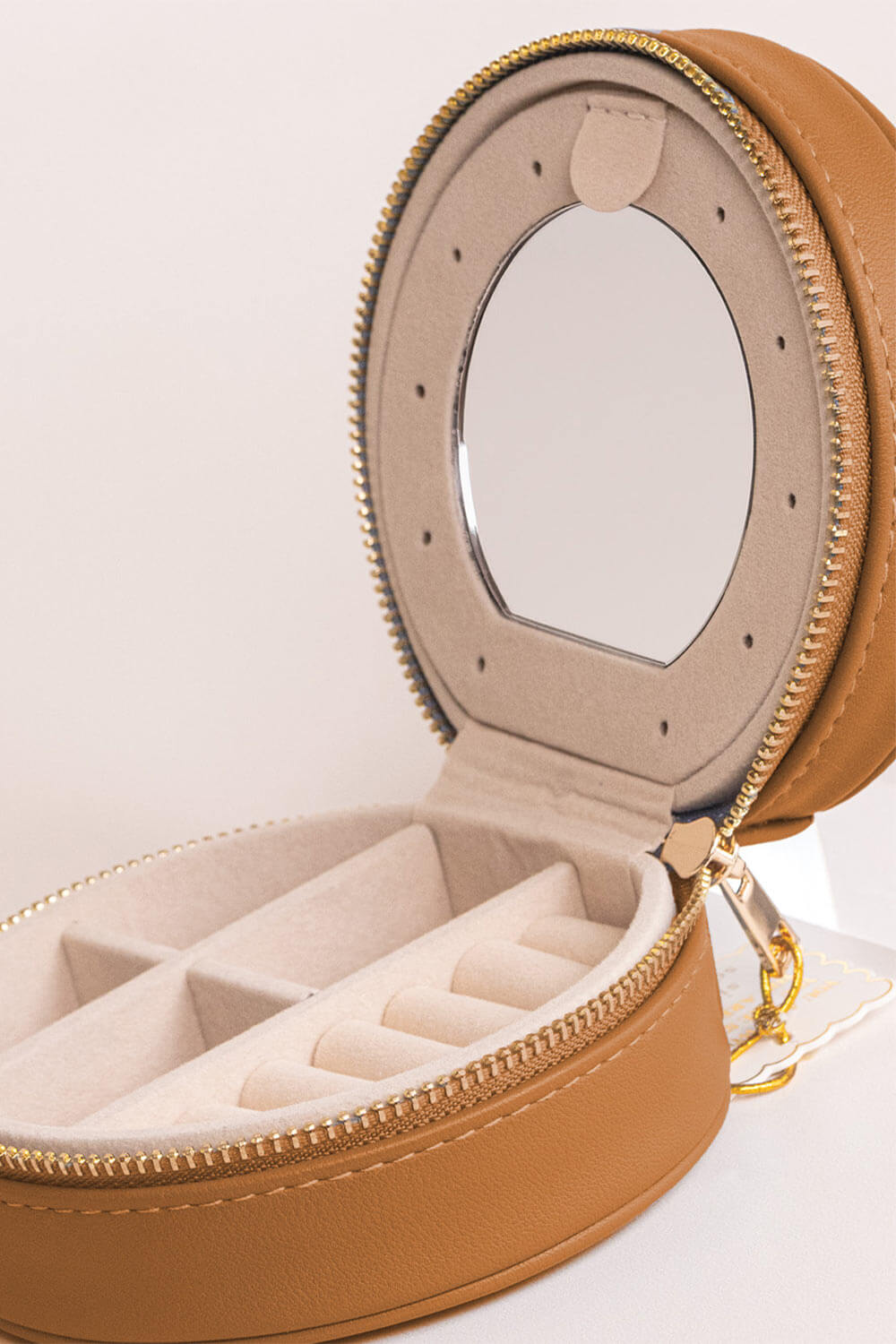 Simply Southern Round Jewelry Box Case in Chia