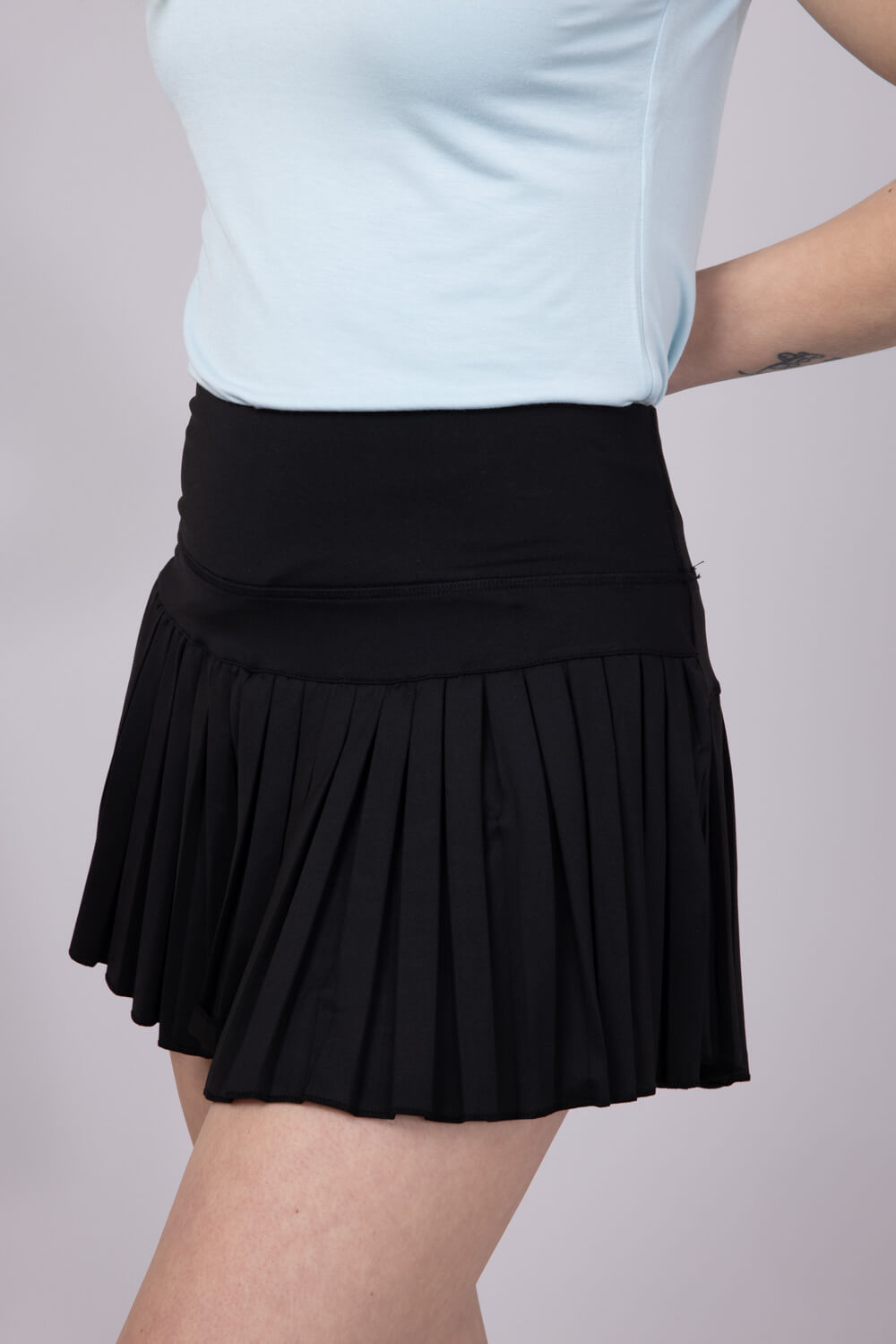 Womens Simply Southern Pleated Skort for Women in Black 