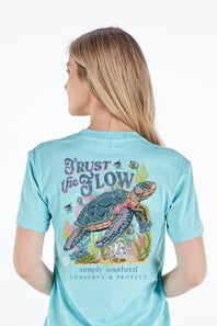  Simply Southern Womens T-Shirts Trust The Flow Track T-Shirt for Women in Wash Aqua Blue 