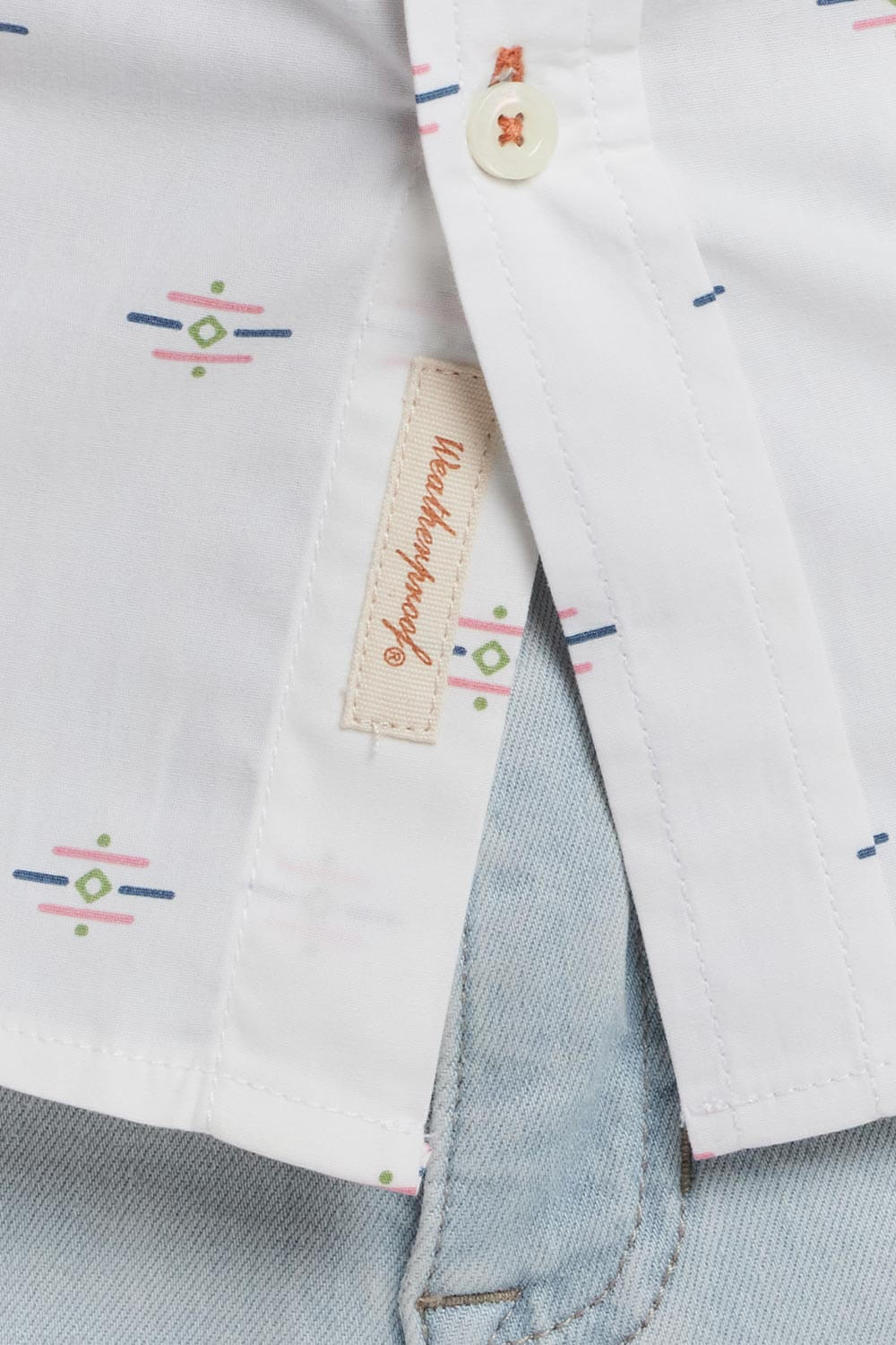 Weatherproof Vintage Cotton Poplin Button Up Shirt for Men in Southwest White