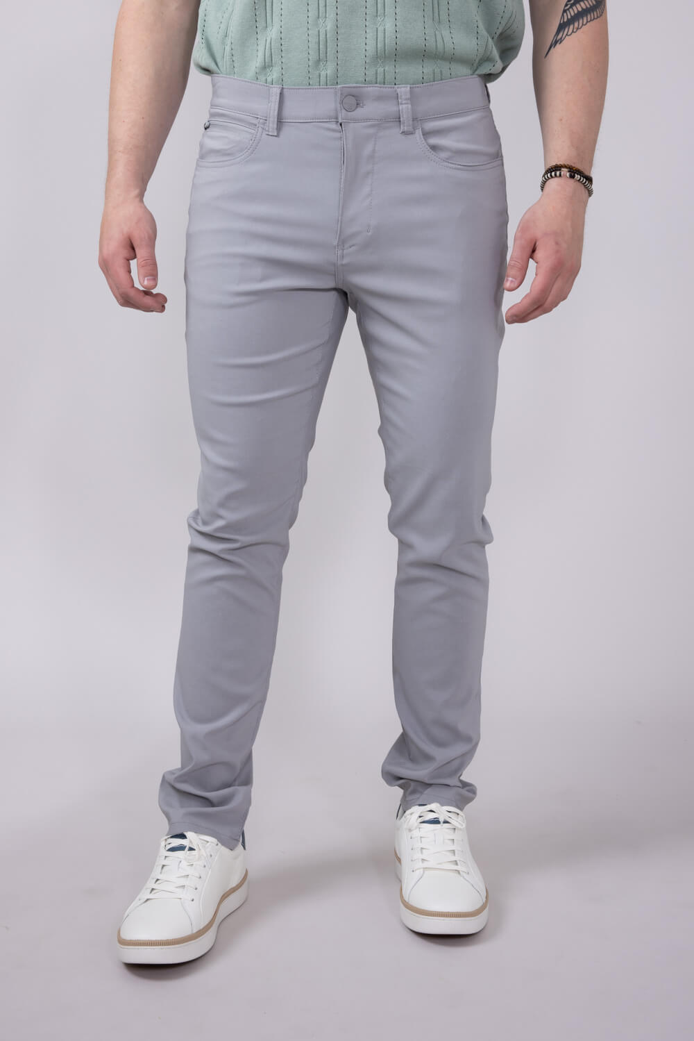 Weatherproof Vintage Faille 5 Pocket Pants for Men in Fog Grey