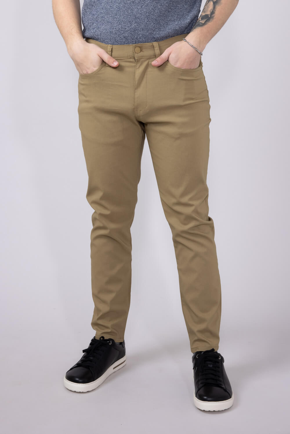 Weatherproof Vintage Momentum 5 Pocket Pants for Men in Sueded Khaki