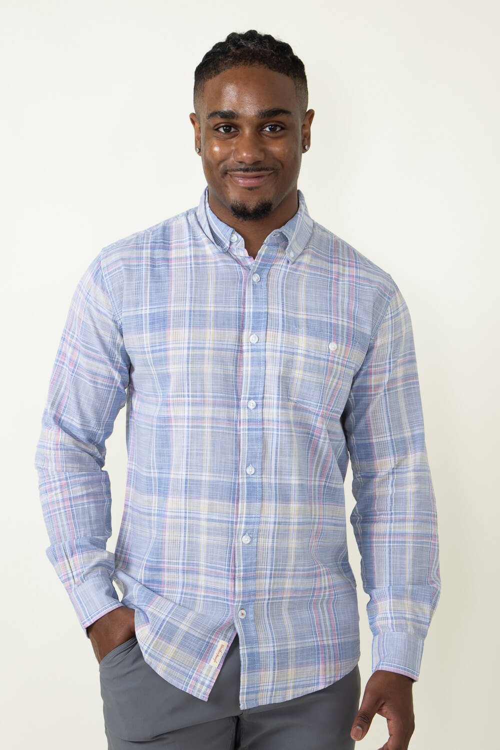Weatherproof Vintage Woven Plaid Button Up Shirt for Men in Blue 